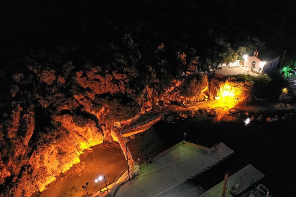 Sea Waves Apartments Nea Epidavros Dış mekan fotoğraf